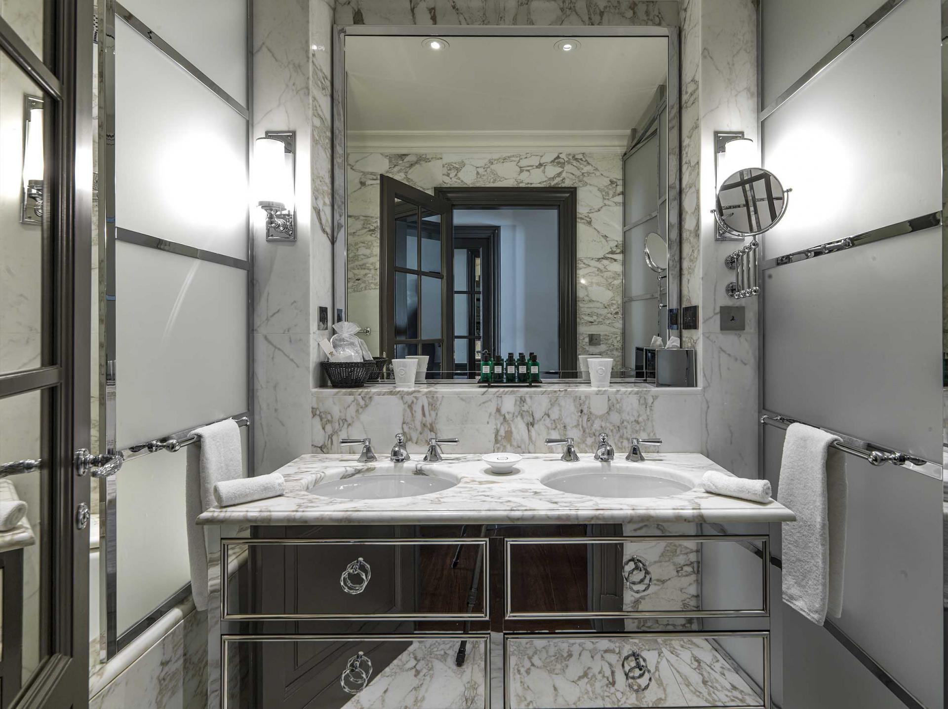 Marquis Faubourg Saint-Honore Paris Exterior photo